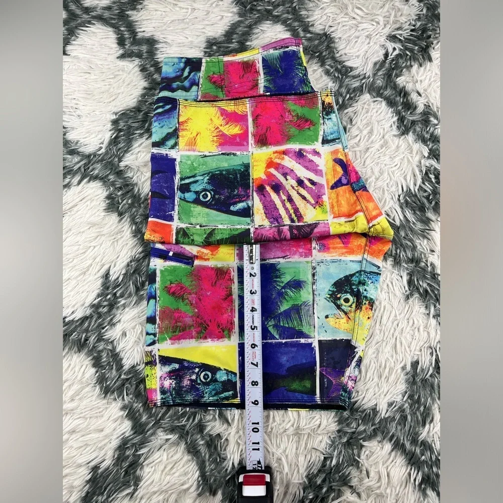Salt life Men’s Multi-color Board Shorts SLX-QD Vapor Stretch Size 34